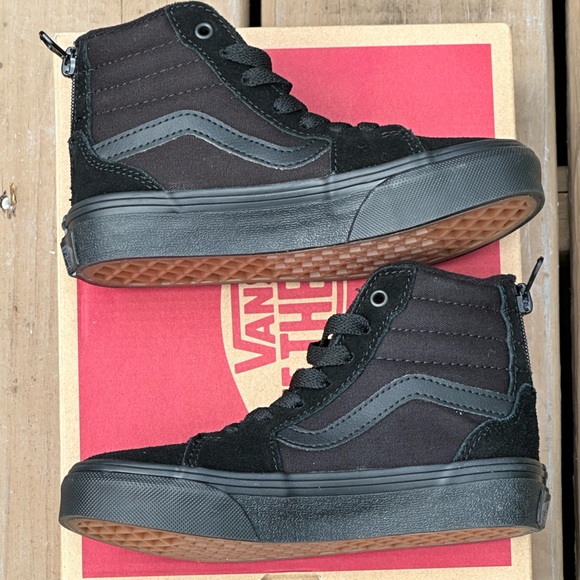 NEW Vans Youth Preschool Fillmore Casual Sneakers Black Canvas Suede - 11 - Picture 6 of 8
